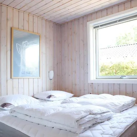 13311-1-asnaes-hove-straede-42-c