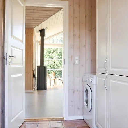 13311-1-asnaes-hove-straede-42-c בית נופש *