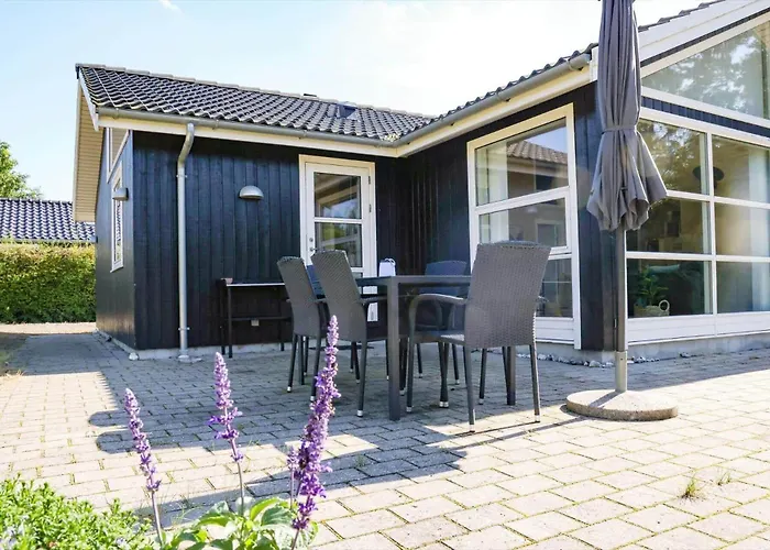 13311-1-asnaes-hove-straede-42-c *