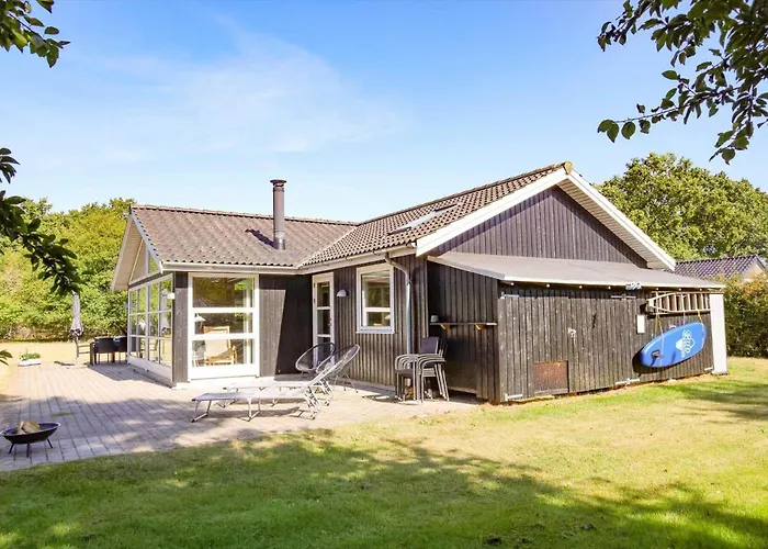 13311-1-asnaes-hove-straede-42-c * Asnæs